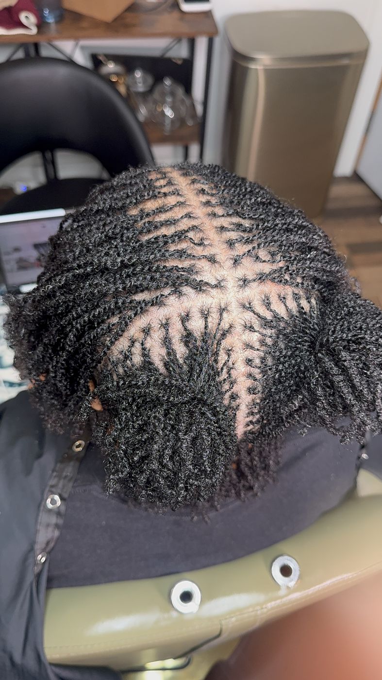 Crown view of star-pattern Microlocs parting on a fresh install